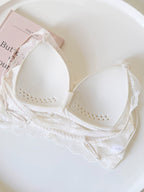 French-Inspired Vintage White Wireless Bandeau Bra with Lace Trim