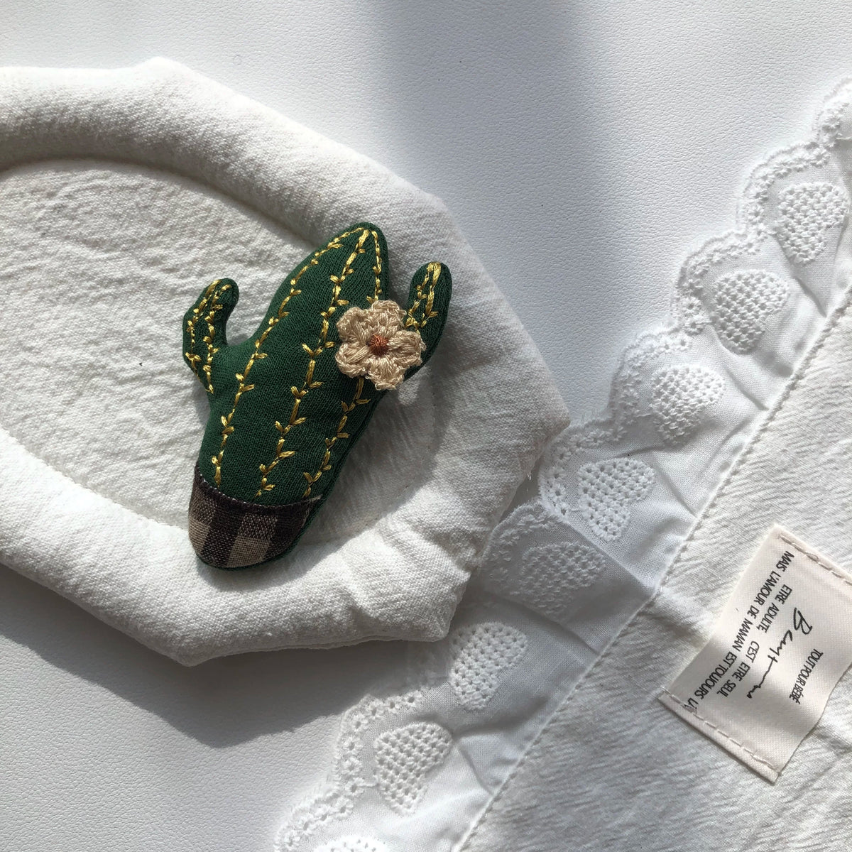 Cute Handmade Cloth Brooch Pin Accessory