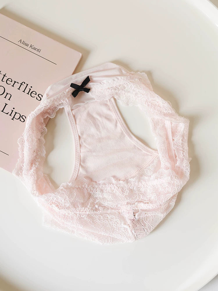 French-Inspired Vintage Panties with Bow Embroidery and Lace Trim
