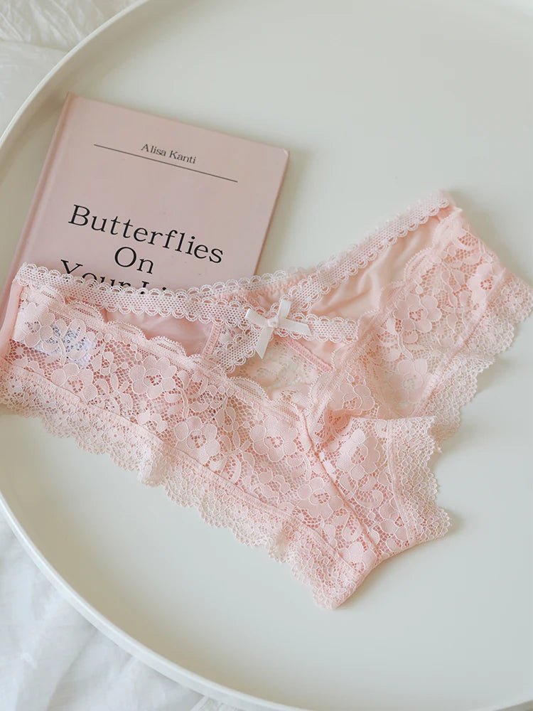 French-Inspired Vintage Sexy Panties with Thin Straps and Lace Trim