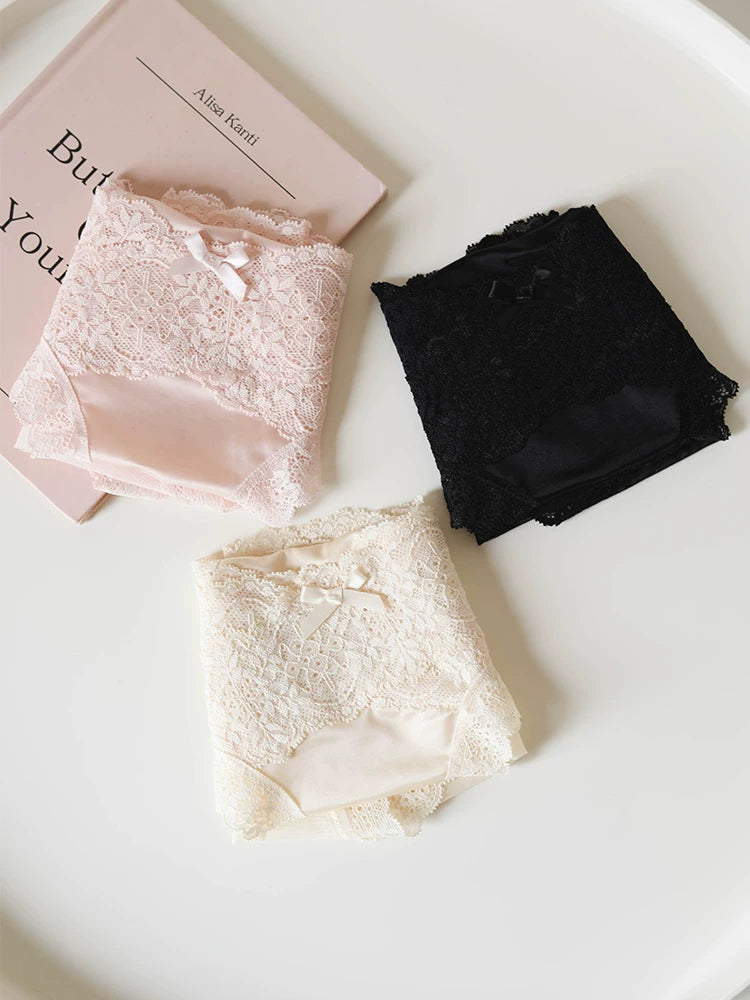 French-Inspired Vintage Pink Panties with Bow Embroidery and Lace Trim